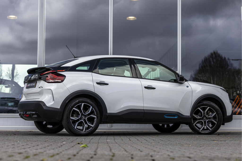 Citroën Ë-C4 (P682DJ) met abonnement
