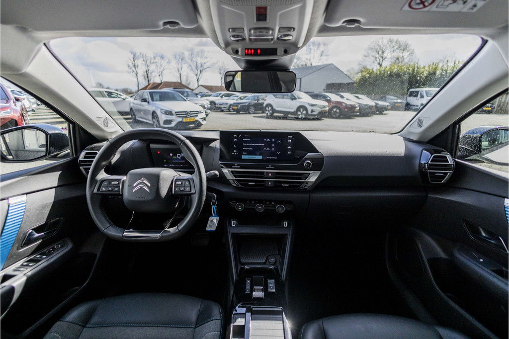 Citroën Ë-C4 (P682DJ) met abonnement