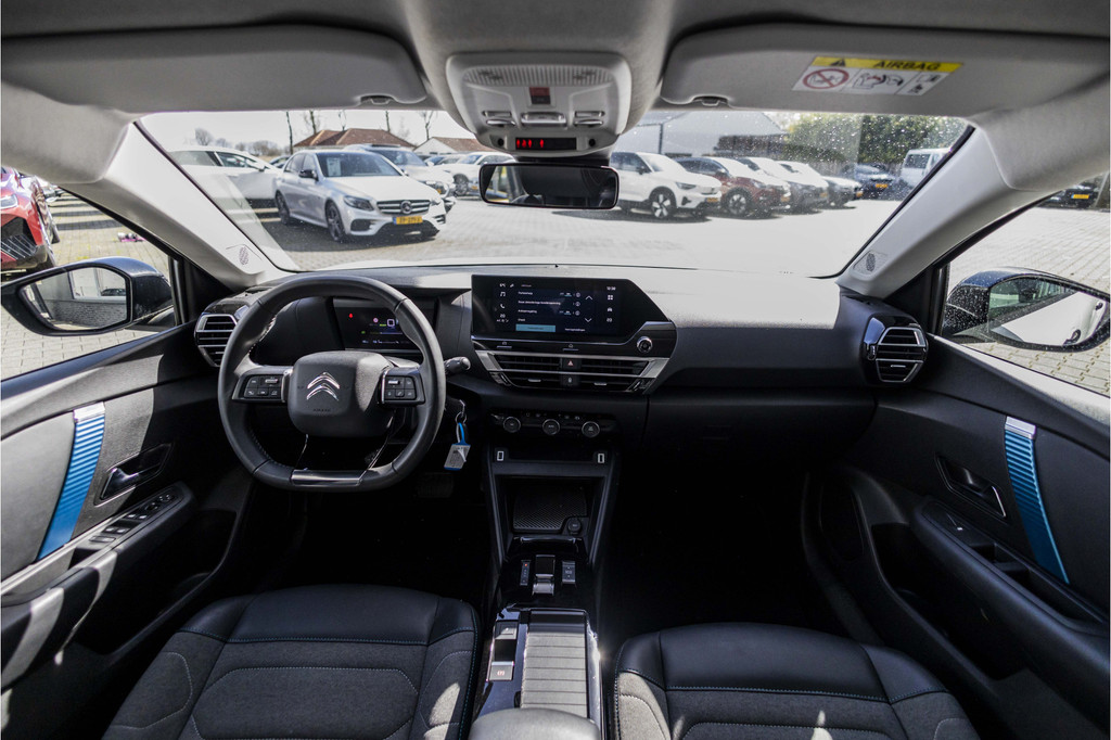 Citroën Ë-C4 (P682DJ) met abonnement