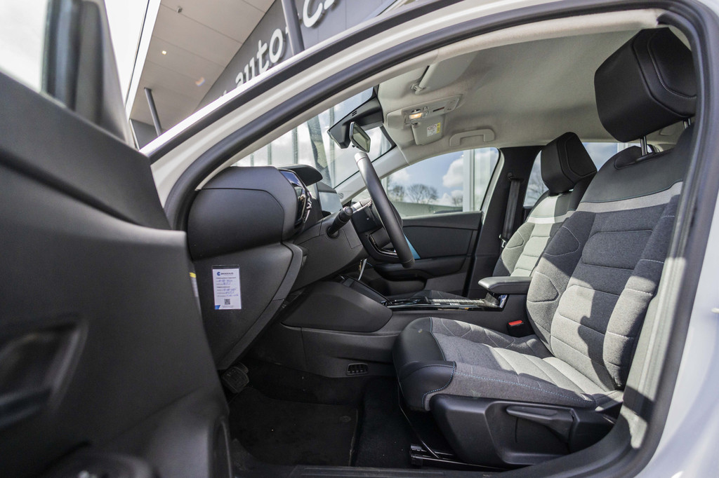 Citroën Ë-C4 (P682DJ) met abonnement