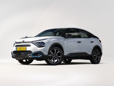 Citroën Ë-C4 (P682DJ) met auto abonnement