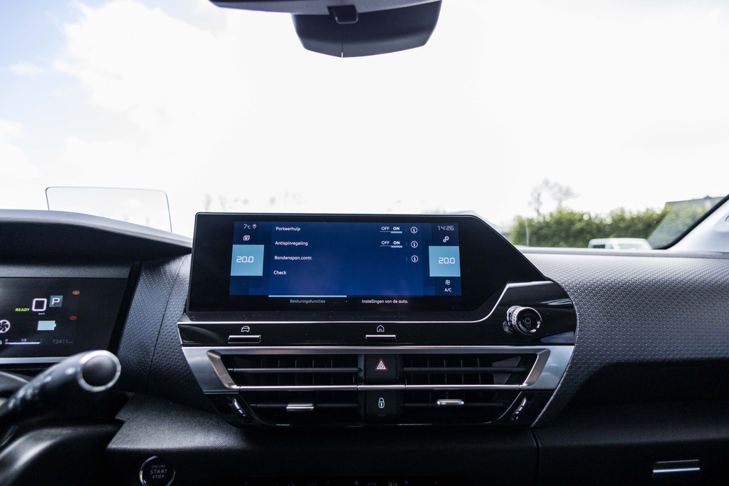 Citroën Ë-C4 (N365ZN) met abonnement