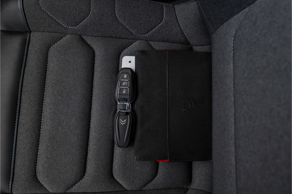 Citroën Ë-C4 (N365ZN) met abonnement