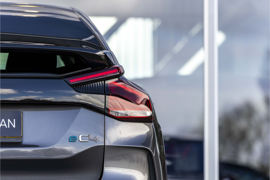 Citroën Ë-C4 (N365ZN) met abonnement