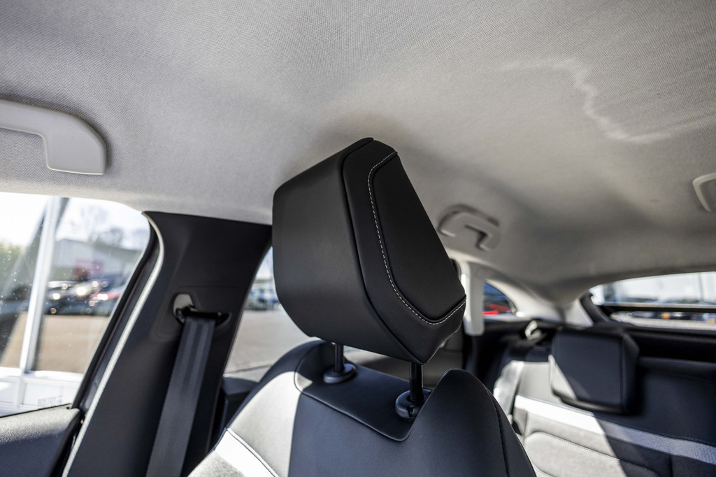 Citroën Ë-C4 (X879TV) met abonnement