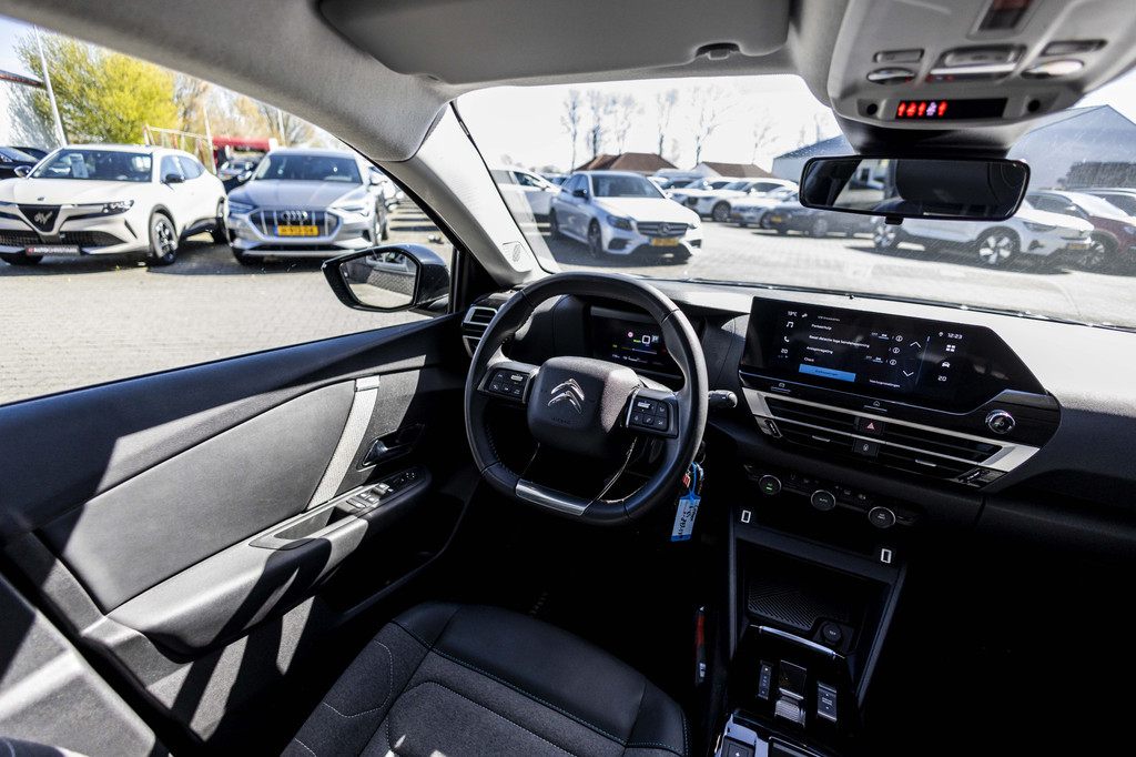 Citroën Ë-C4 (X879TV) met abonnement
