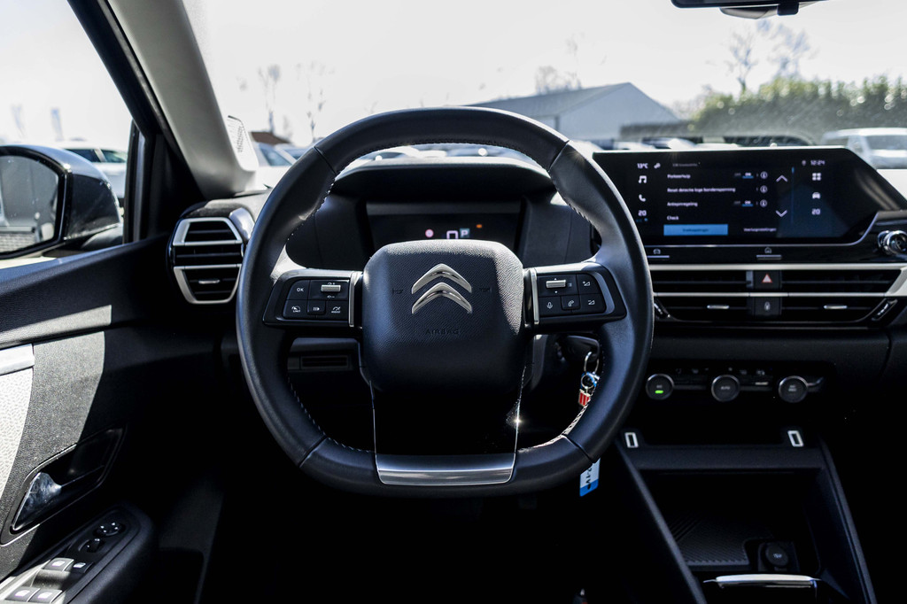 Citroën Ë-C4 (X879TV) met abonnement