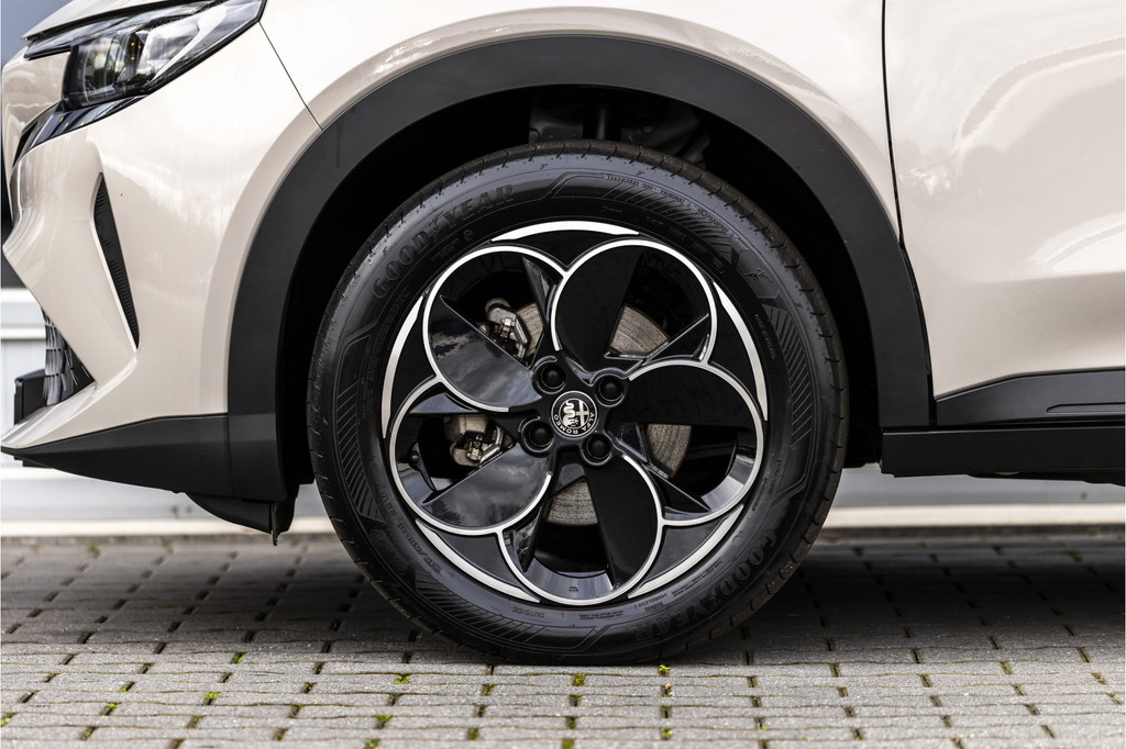 Alfa Romeo Junior (KFH99B) met abonnement