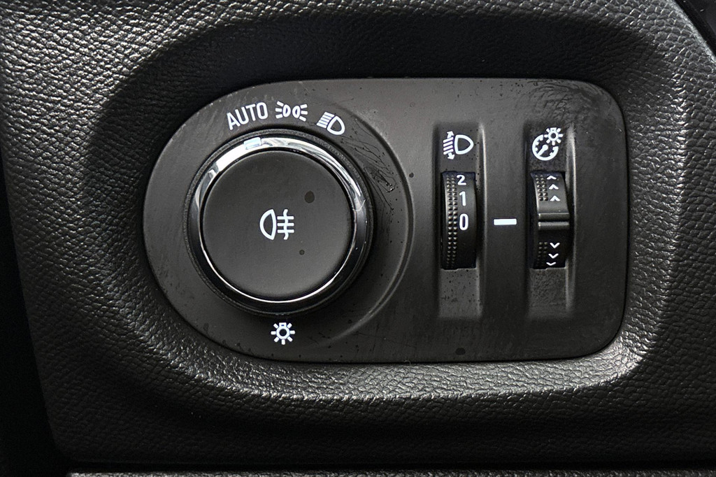 Opel Corsa (T829FD) met abonnement