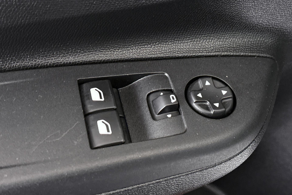 Opel Corsa (T829FD) met abonnement