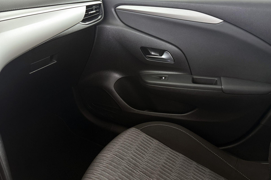 Opel Corsa (T829FD) met abonnement