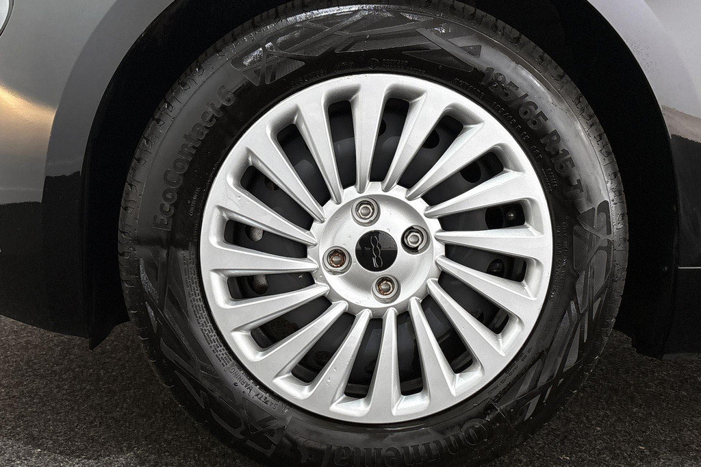 Fiat 500 (X469FR) met abonnement