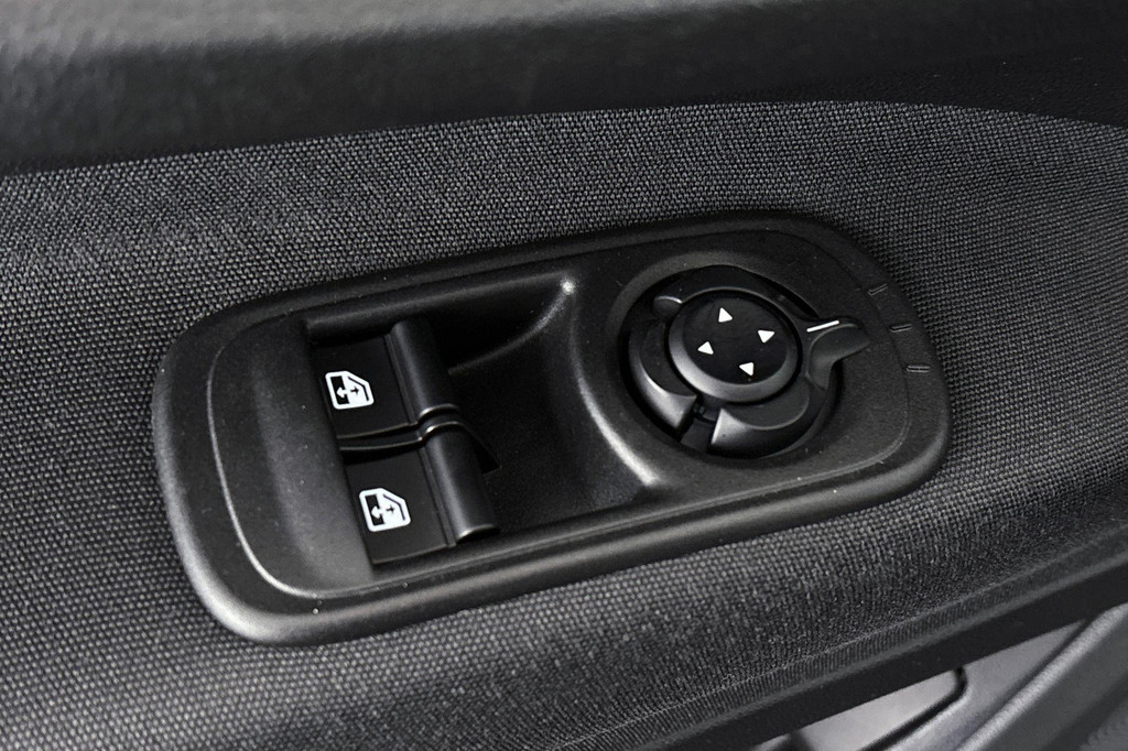 Fiat 500 (X469FR) met abonnement