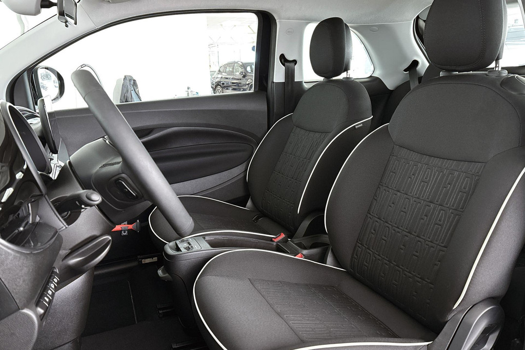 Fiat 500 (X469FR) met abonnement