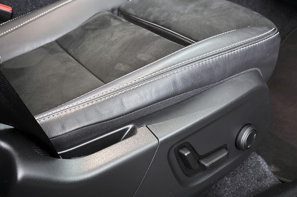 Volvo XC40 (N584SL) met abonnement