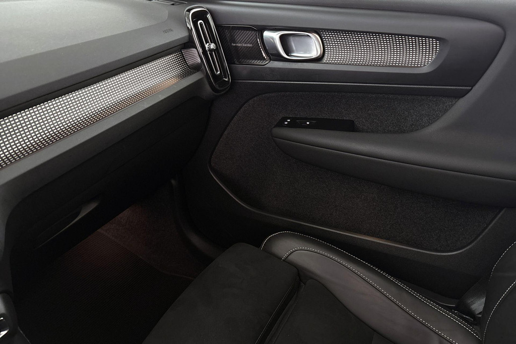 Volvo XC40 (N584SL) met abonnement