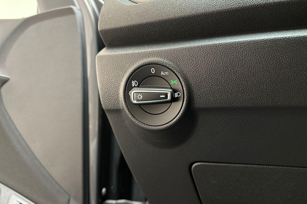 Volkswagen T-Roc (K260KZ) met abonnement