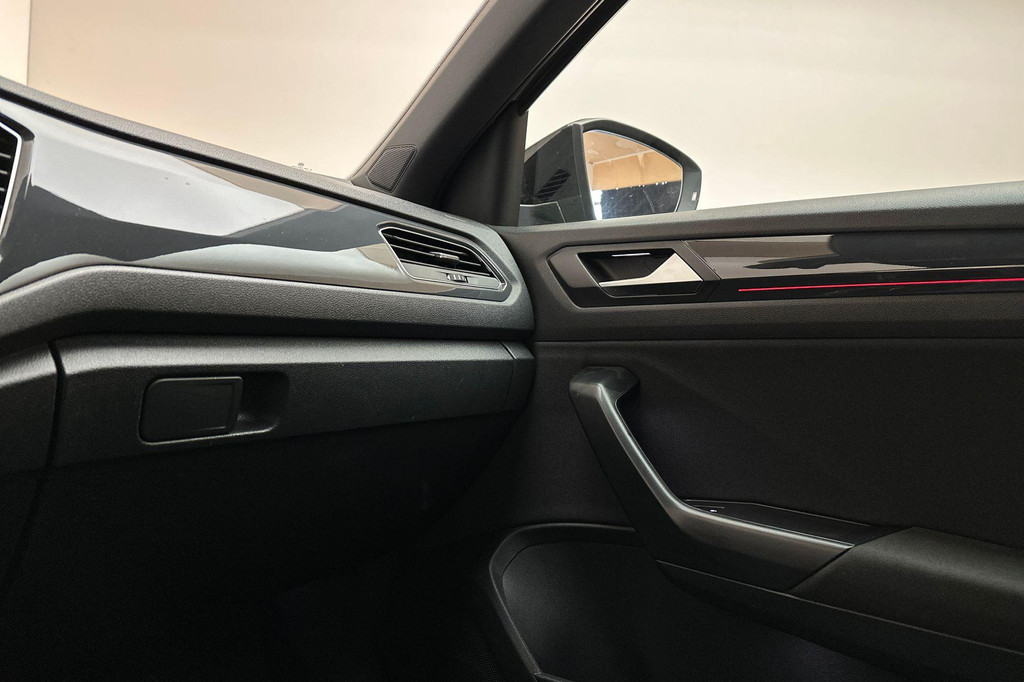 Volkswagen T-Roc (K260KZ) met abonnement