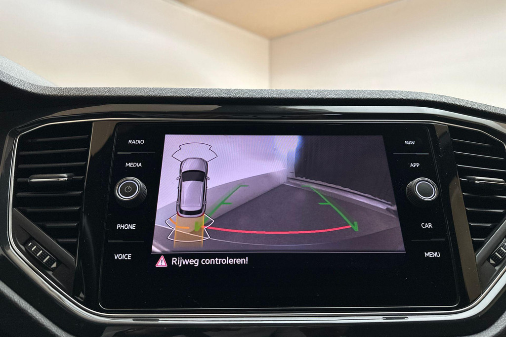 Volkswagen T-Roc (K260KZ) met abonnement