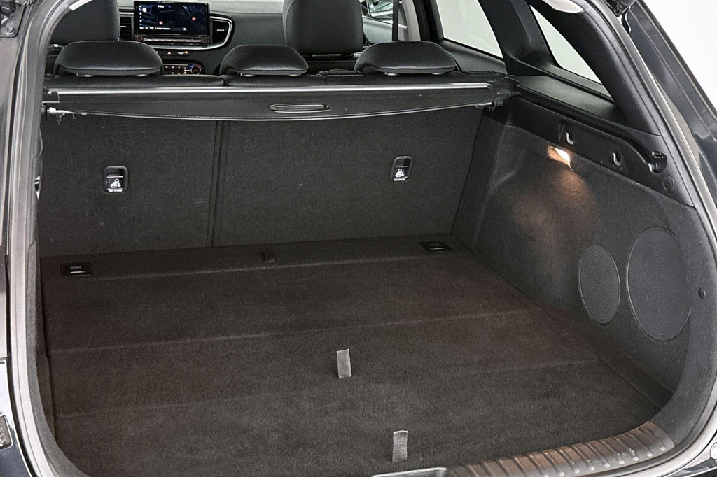 Kia Ceed Sportswagon (X398PV) met abonnement