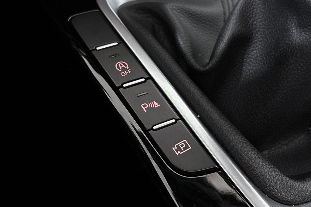 Kia Ceed Sportswagon (X398PV) met abonnement