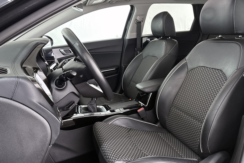 Kia Ceed Sportswagon (X398PV) met abonnement