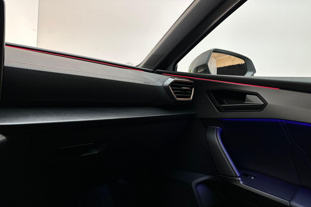 CUPRA Leon Sportstourer (KFP69R) met abonnement