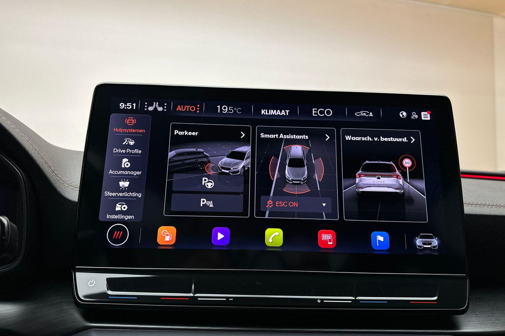 CUPRA Leon Sportstourer (KFP69R) met abonnement