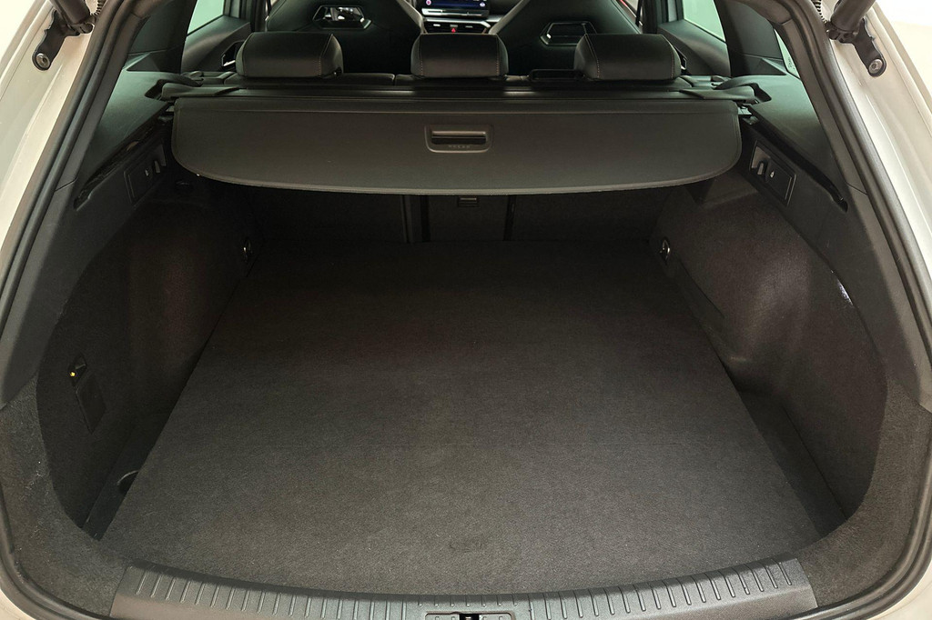 CUPRA Leon Sportstourer (KFP69R) met abonnement