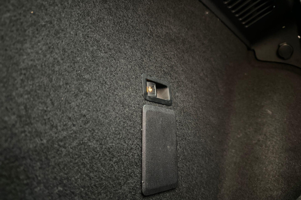 CUPRA Leon Sportstourer (KFP69R) met abonnement