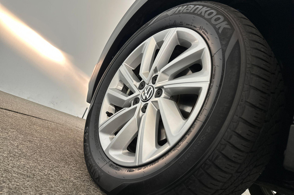 Volkswagen T-Cross (Z689DS) met abonnement