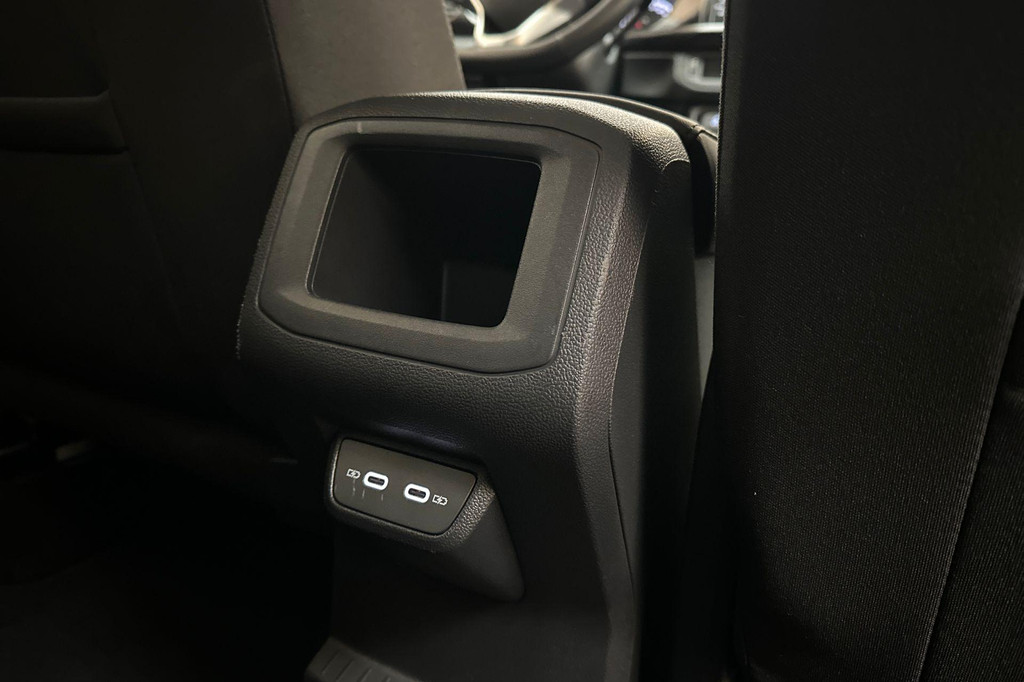 Volkswagen T-Cross (Z689DS) met abonnement