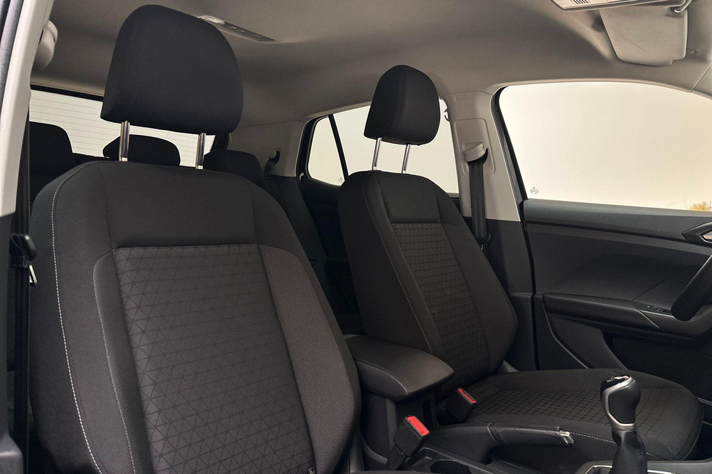 Volkswagen T-Cross (Z689DS) met abonnement