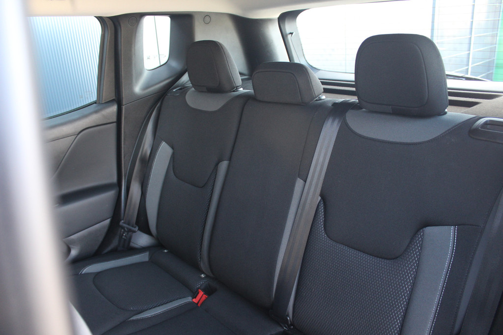 Jeep Renegade (Z425KF) met abonnement