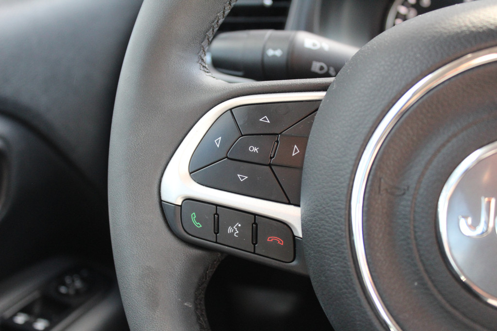 Jeep Renegade (Z425KF) met abonnement