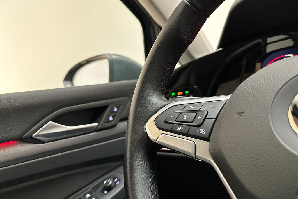 Volkswagen Golf (KFN69L) met abonnement