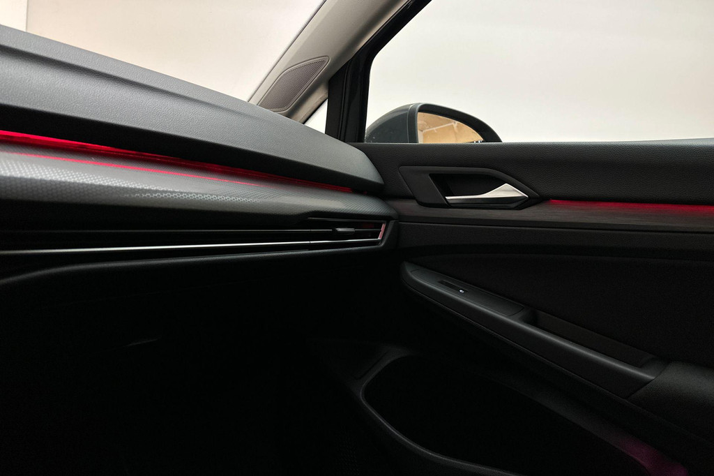 Volkswagen Golf (KFN69L) met abonnement