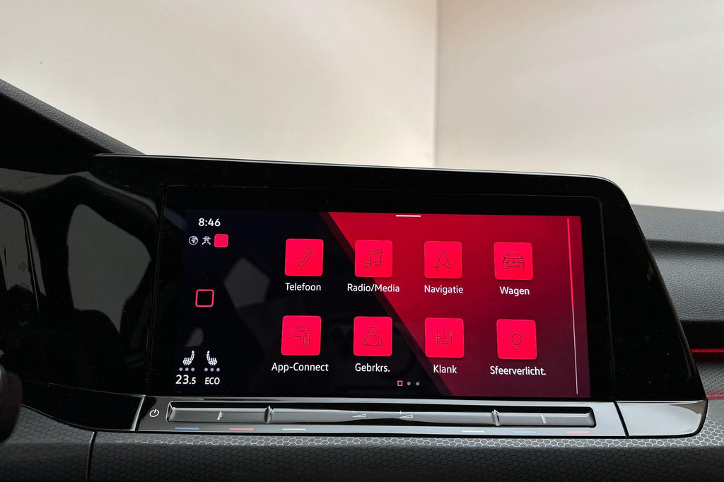 Volkswagen Golf (KFN69L) met abonnement