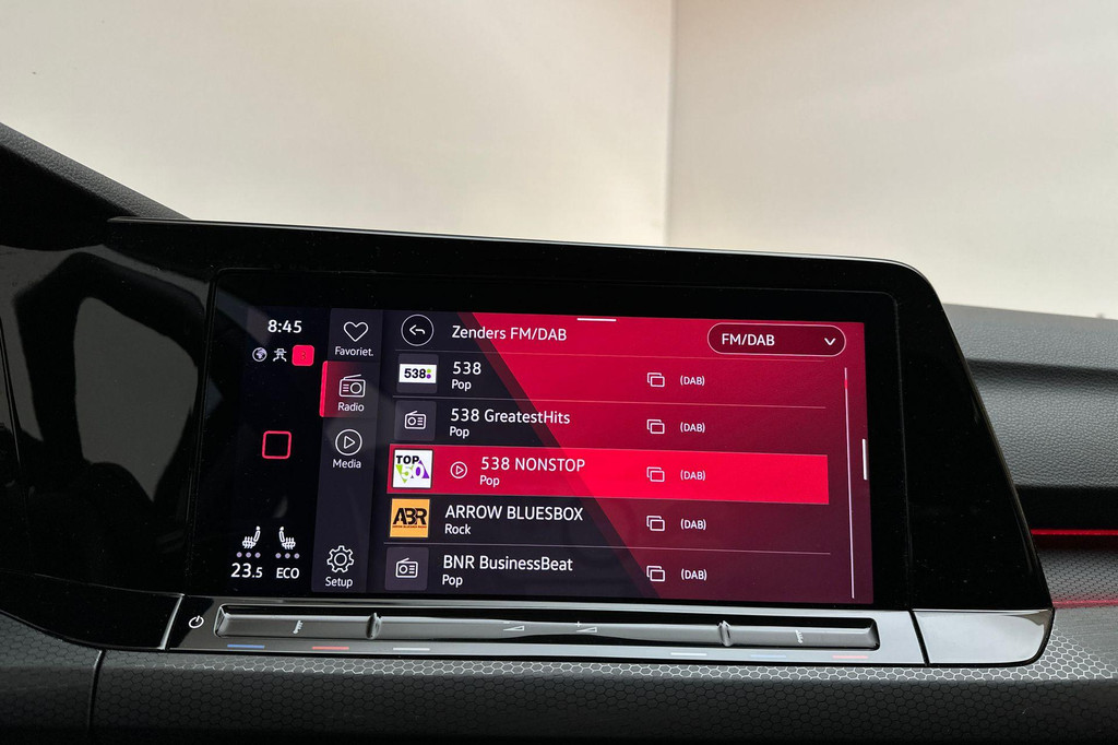 Volkswagen Golf (KFN69L) met abonnement