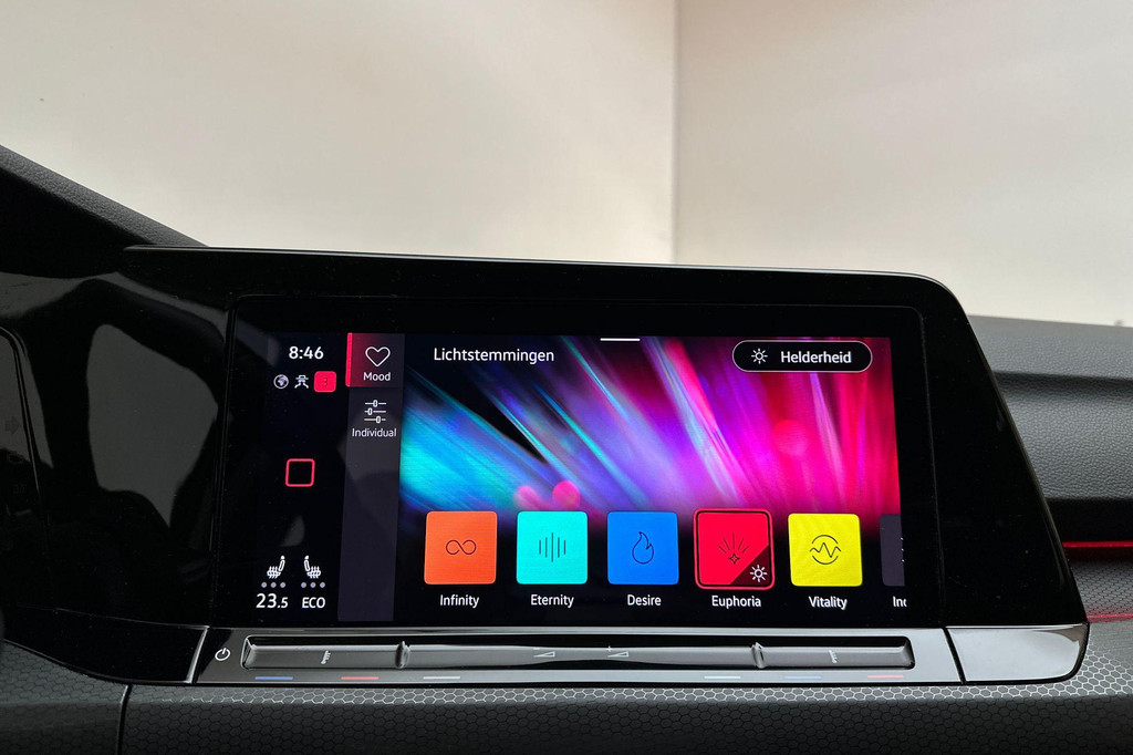 Volkswagen Golf (KFN69L) met abonnement