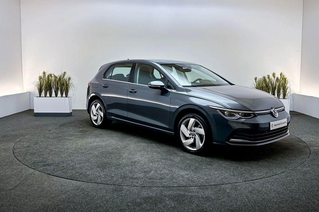 Volkswagen Golf (KFN69L) met abonnement
