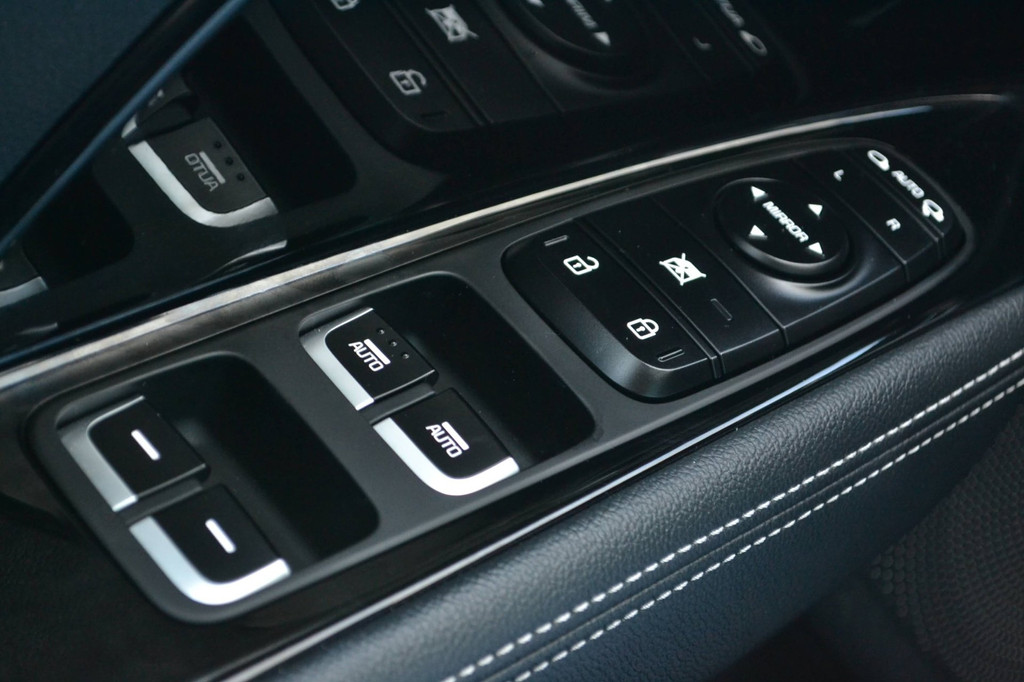 Kia e-Niro (K238FJ) met abonnement