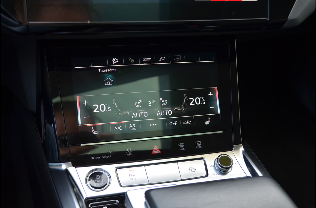 Audi e-tron (KFP09X) met abonnement