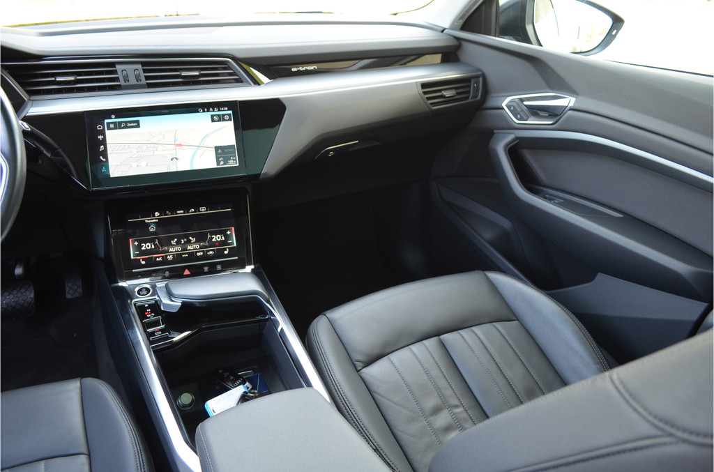 Audi e-tron (KFP09X) met abonnement