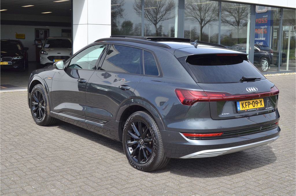 Audi e-tron (KFP09X) met abonnement