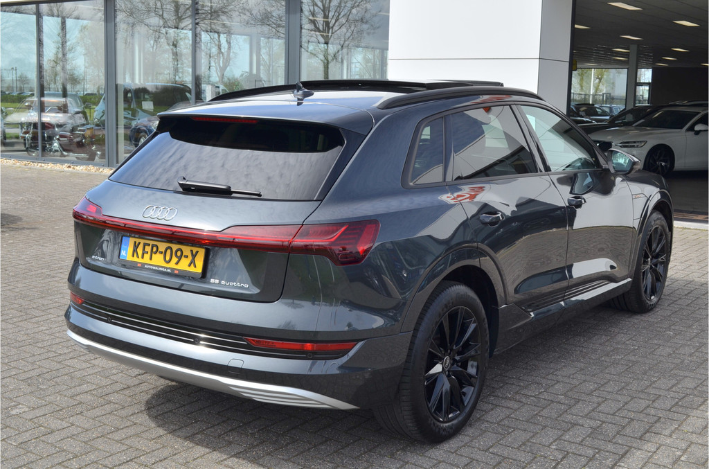 Audi e-tron (KFP09X) met abonnement