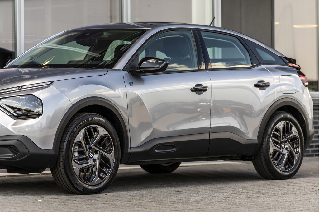 Citroën Ë-C4 (Z924DF) met abonnement
