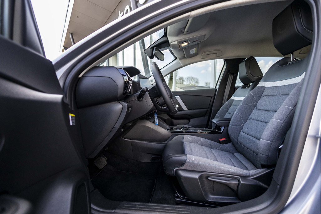 Citroën Ë-C4 (Z924DF) met abonnement