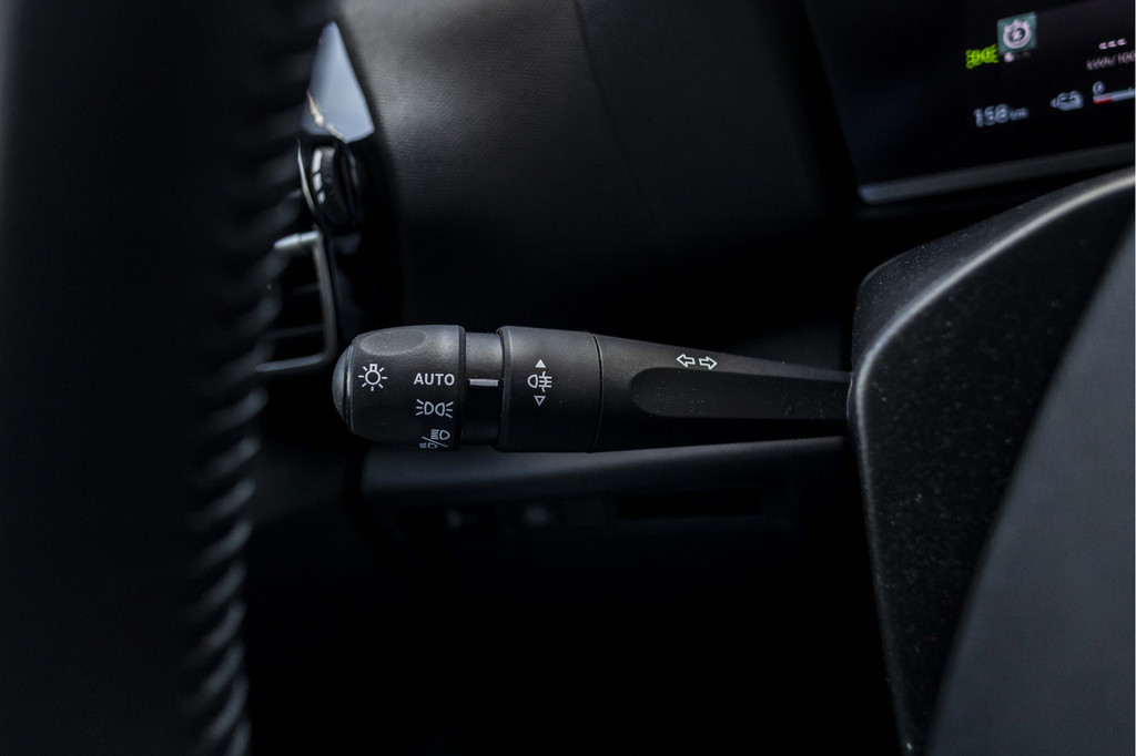 Citroën Ë-C4 (Z924DF) met abonnement