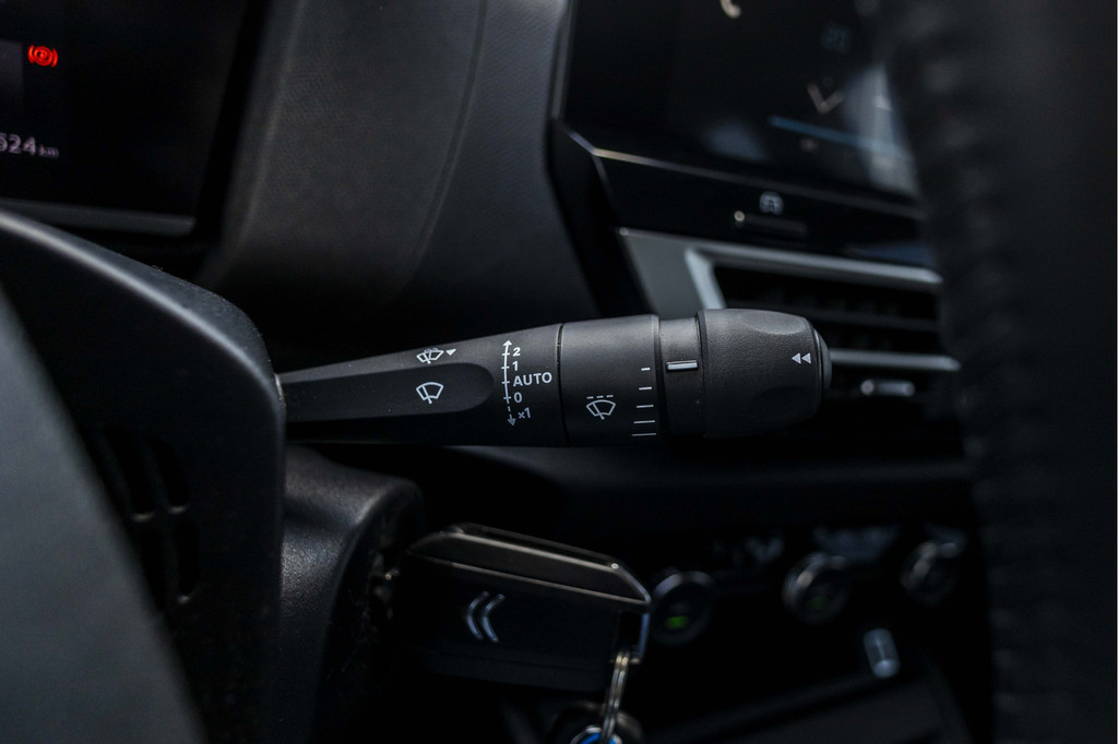 Citroën Ë-C4 (Z924DF) met abonnement